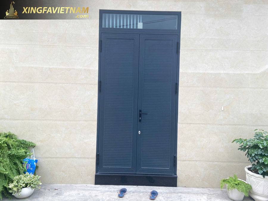 Hình cửa đi 2 cánh mở quay Nhôm Lamri Xingfa Quảng Đông Chính Hãng