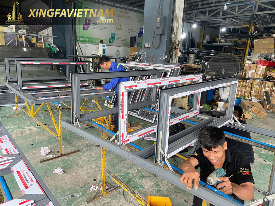 Hình Ảnh Sản Xuất Cửa Nhôm Tiến Độ 2 Cho Dự Án Nam Phương City tại TP. Bảo Lộc