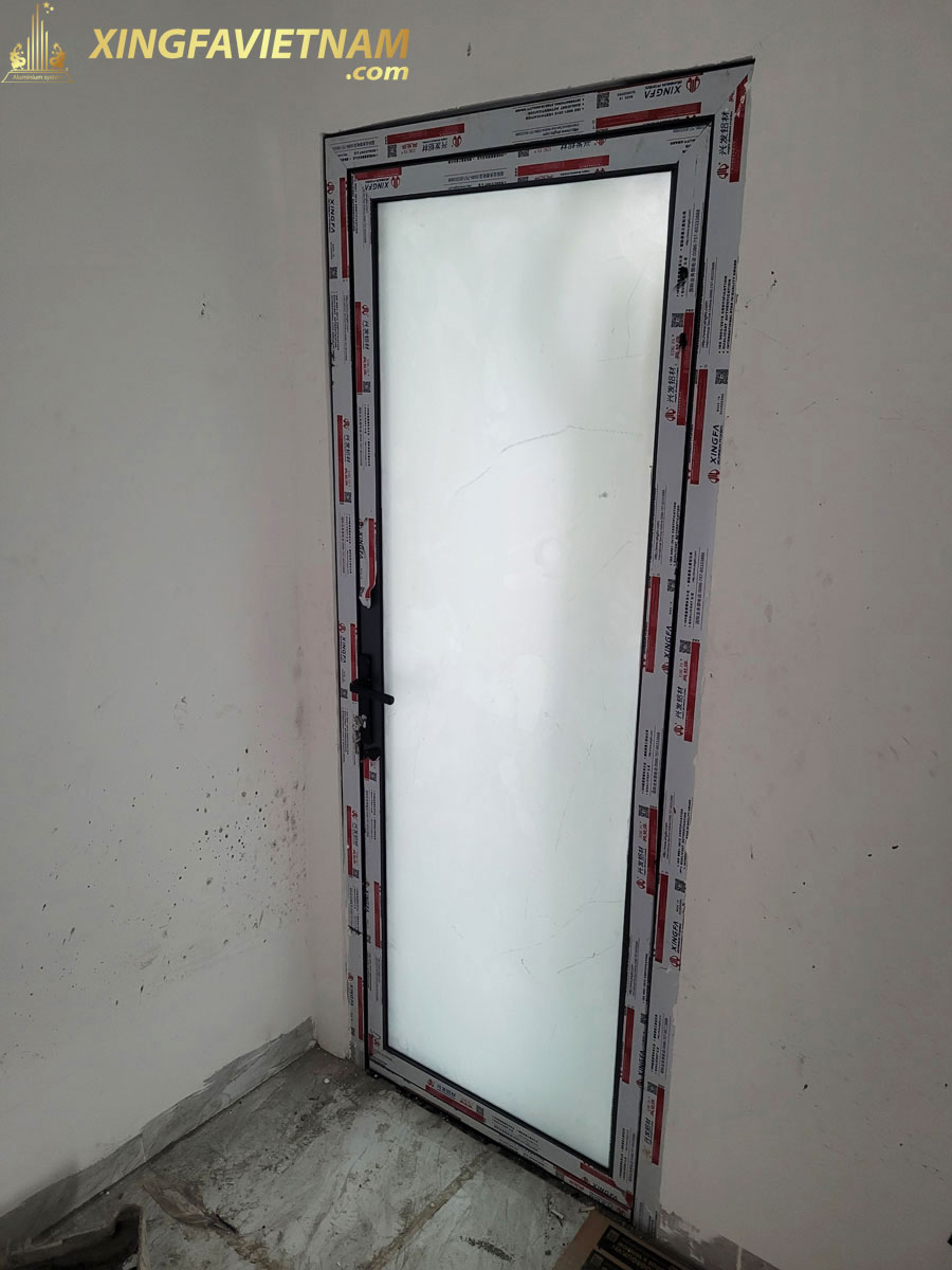 Hình ảnh thi công cửa nhôm tại nhà chị Thanh