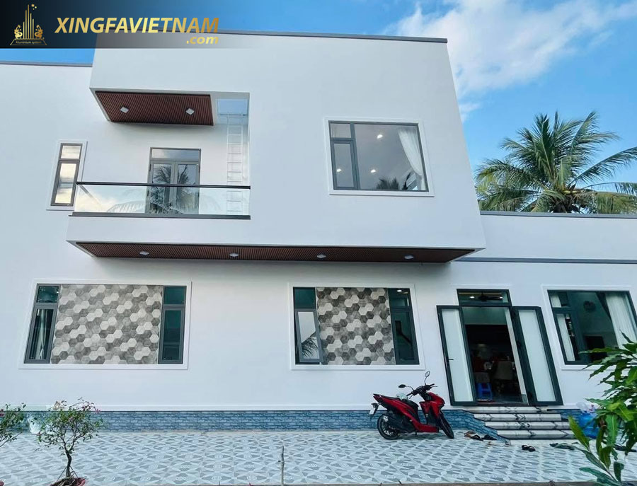 Hình ảnh hoàn thành lắp đặt cửa nhôm Xingfa tại nhà anh Tuấn