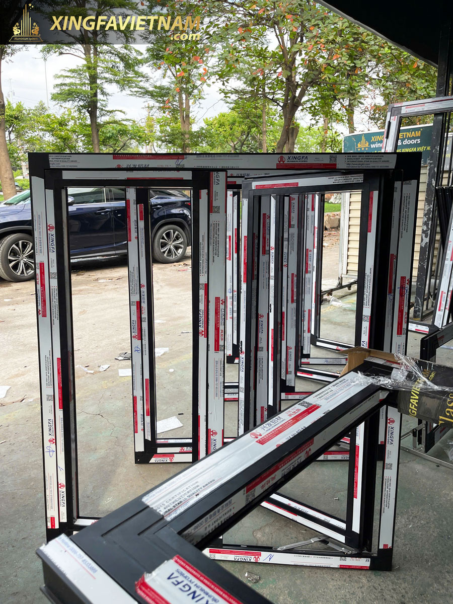 Hình ảnh sản xuất cửa nhôm Xingfa Nhập Khẩu Chính Hãng tại xưởng