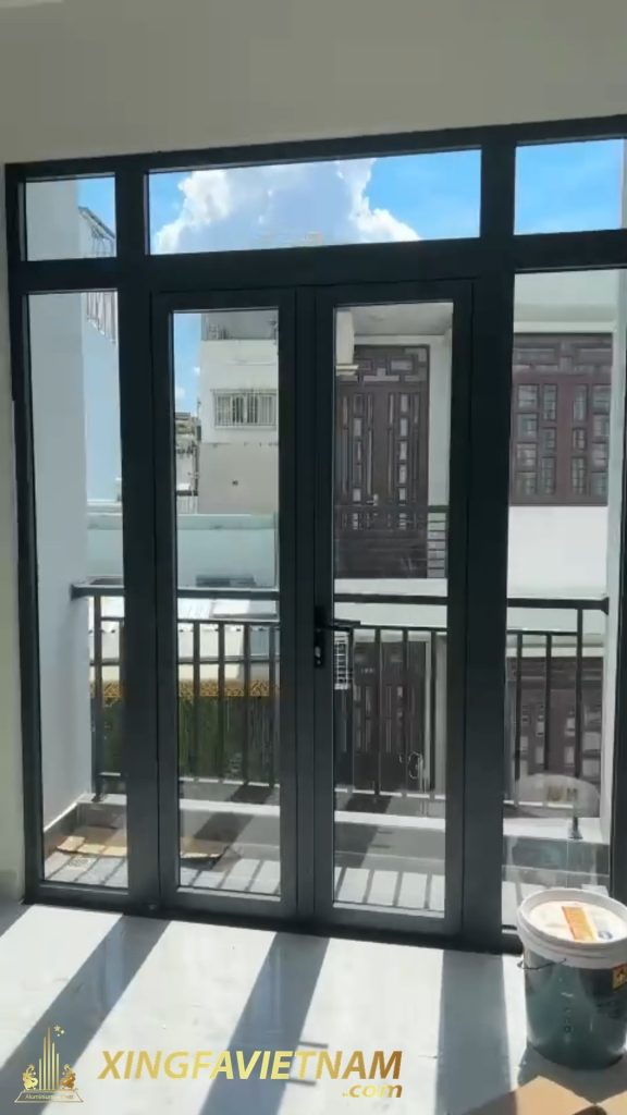 Cửa nhôm xingfa mở quay